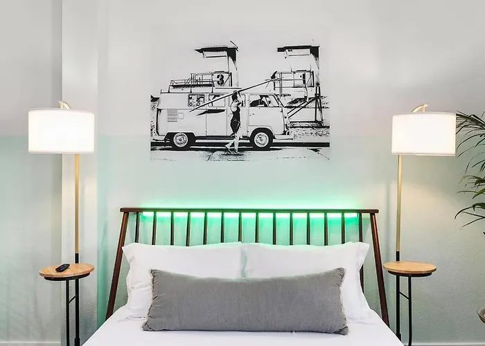 Wananapaoa Suite.komo Nui